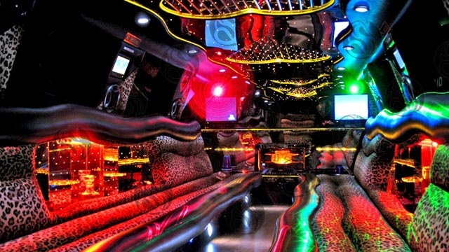 bus of fun birthday parties