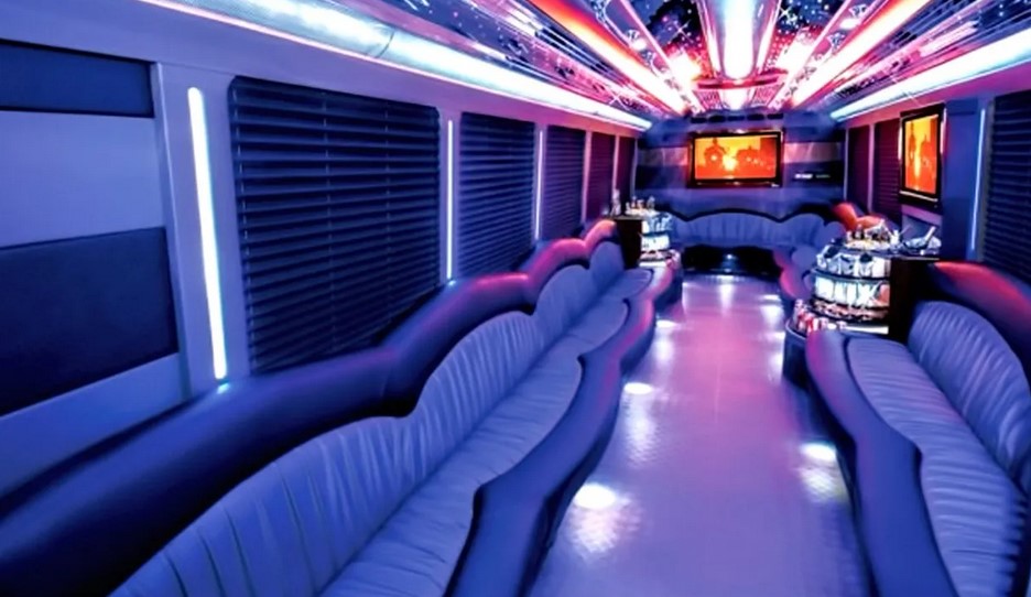 renting limo bus in Pickering